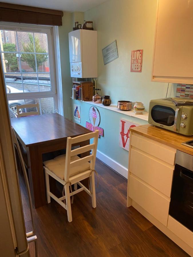 Great Rooms In An Uber Cool Flat! London Bridge 외부 사진