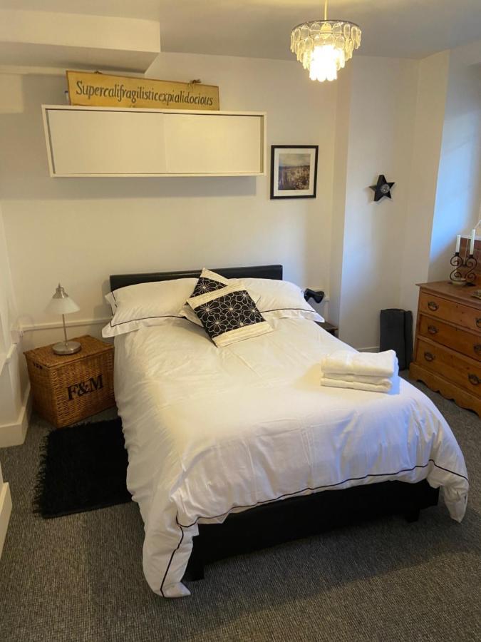 Great Rooms In An Uber Cool Flat! London Bridge 외부 사진
